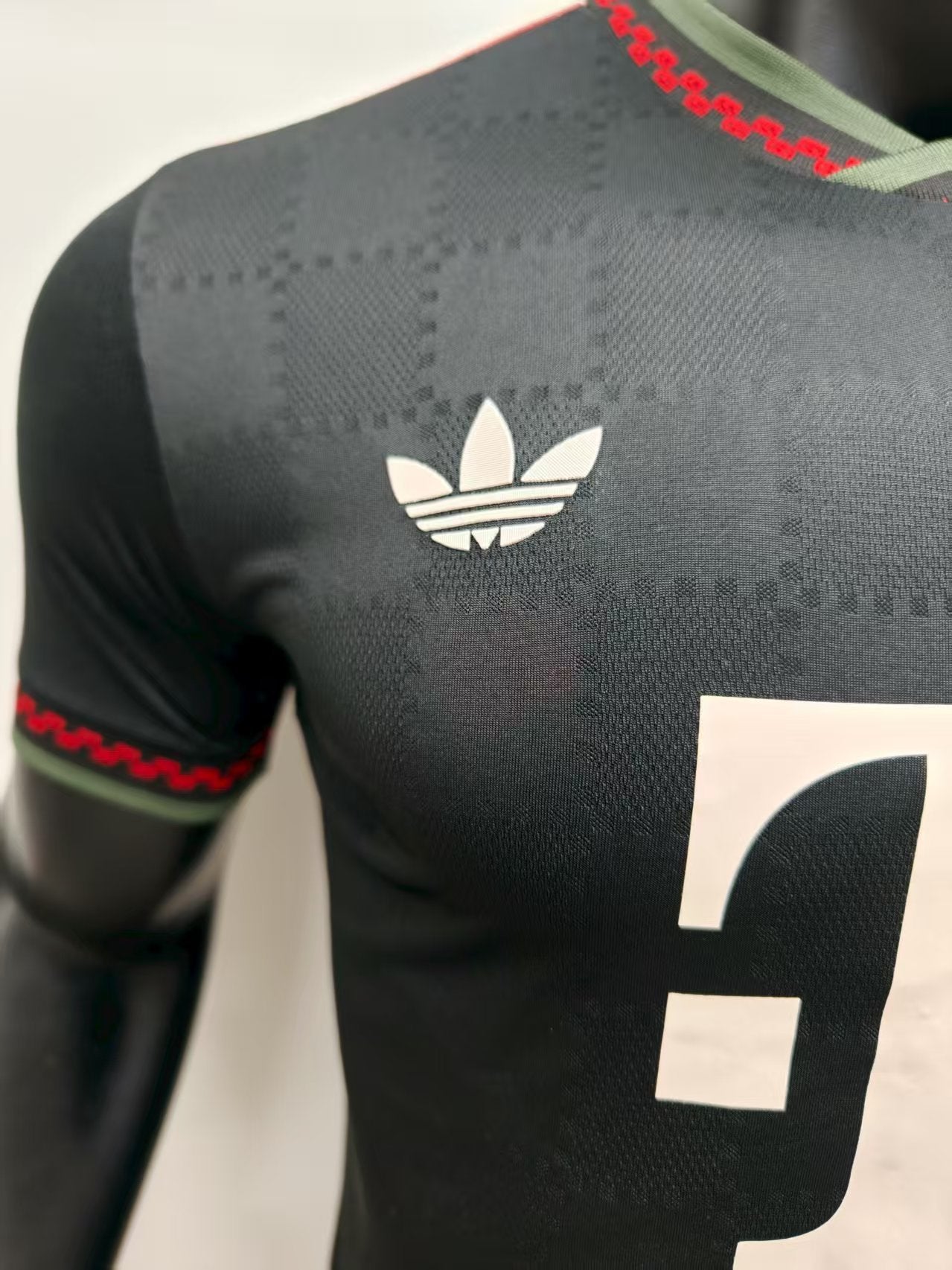 FC Bayern 25/26 Third Jersey