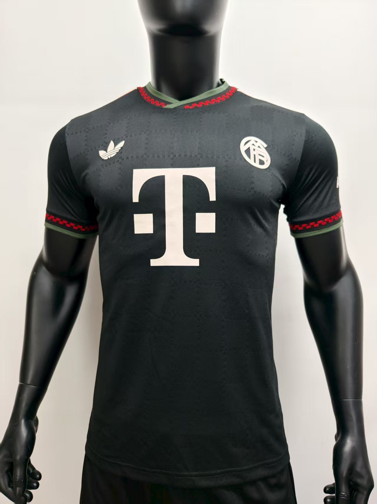 FC Bayern 25/26 Third Jersey